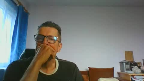Snapshot of ulmeni7 chatting on June 2026 05:20:02 AM ulmeni7 online show from June 2026 05:20:02 AM