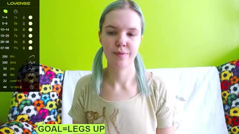 Roxy online show from February 2025 11:55:02 AM