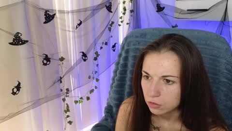 Ulyana online show from October 2025 09:55:01 AM