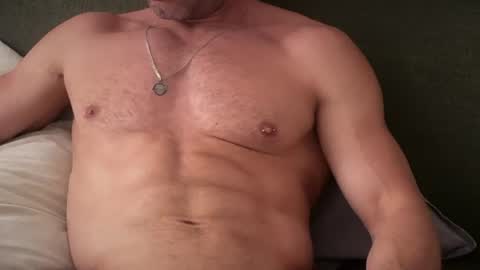 Um CM online show from July 2026 12:42:02 PM
