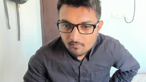 Snapshot of uncutraja chatting on December 2024 04:46:01 AM uncutraja online show from December 2024 04:46:01 AM