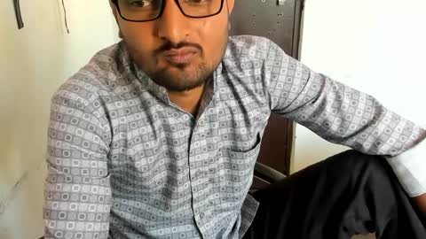 Snapshot of uncutraja chatting on February 2025 04:04:02 AM uncutraja online show from February 2025 04:04:02 AM