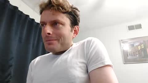 Snapshot of undress_me_ chatting on December 2024 02:17:02 PM undress me online show from December 2024 02:17:02 PM