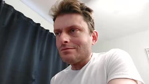 Snapshot of undress_me_ chatting on March 2025 09:14:02 PM undress me online show from March 2025 09:14:02 PM