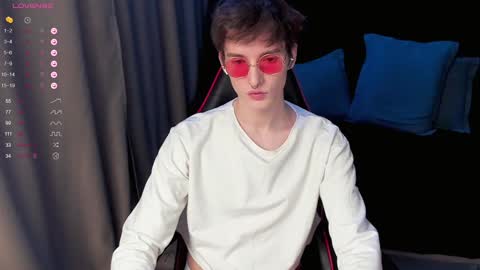 Kyle online show from January 2025 04:25:01 AM