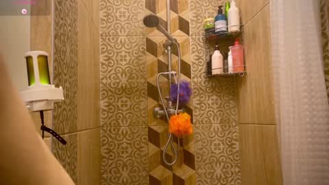 UnnaBella online show from January 2025 11:07:01 PM