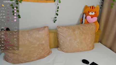 Snapshot of unrealsexy chatting on September 2025 09:09:01 PM Sofie Ross online show from September 2025 09:09:01 PM