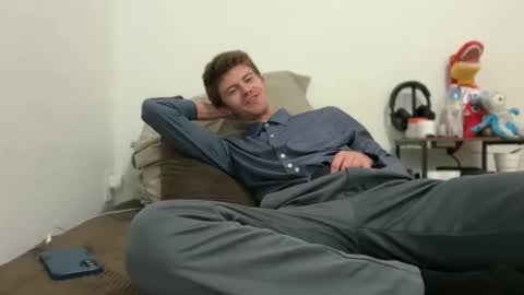 Stepbro online show from February 2026 10:52:01 PM