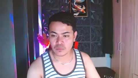 ur_asian_admirer online show from October 2025 11:43:01 AM