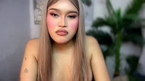 ur_bombshellpatty online show from April 2026 05:30:01 PM