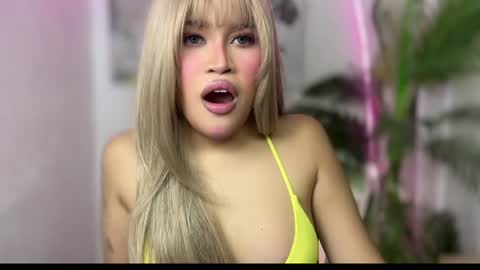 Snapshot of ur_bombshellpatty chatting on May 2026 05:29:02 PM ur_bombshellpatty online show from May 2026 05:29:02 PM