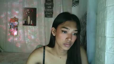 ur_dazzlingmorenaxx online show from February 2026 06:04:02 PM