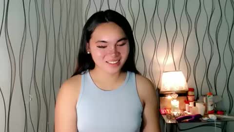 Snapshot of ur_innocent_girlx chatting on January 2026 12:36:02 AM QUEENSY online show from January 2026 12:36:02 AM