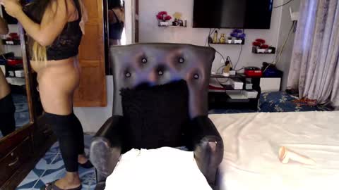 QUEEN ANGELA online show from January 2025 02:43:02 AM