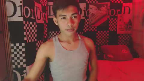 ur_shan21 online show from April 2026 04:18:01 PM