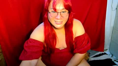 Snapshot of uramazingbomshel chatting on October 2025 09:42:02 AM pretitit micole online show from October 2025 09:42:02 AM