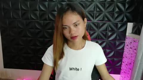 urasian_crisa online show from April 2026 01:52:02 AM