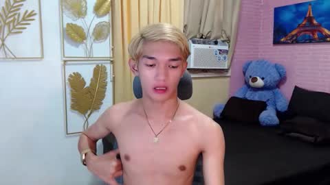 urasian_john20 online show from April 2026 01:20:02 AM