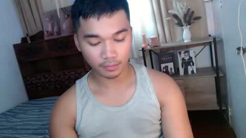 Snapshot of urasian_jpxx chatting on July 2026 10:42:01 AM JAMES online show from July 2026 10:42:01 AM