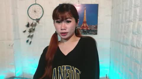 Snapshot of urasian_khalifa21 chatting on April 2026 04:29:01 PM Shirley online show from April 2026 04:29:01 PM