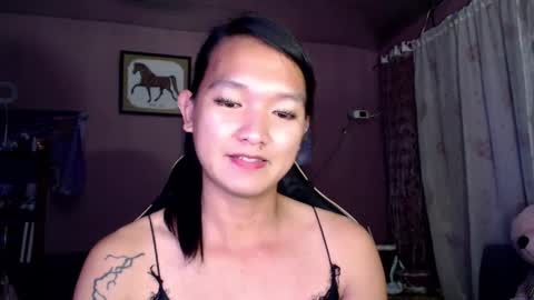 Snapshot of urasian_newra chatting on February 2025 08:42:01 PM NEWRA ALLISON online show from February 2025 08:42:01 PM