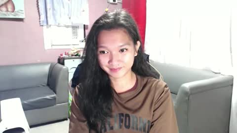 Snapshot of urasian_newra chatting on September 2025 06:07:01 PM NEWRA ALLISON online show from September 2025 06:07:01 PM