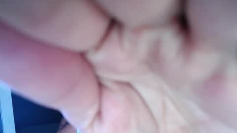 Snapshot of urasian_newra chatting on October 2025 06:18:02 PM NEWRA ALLISON online show from October 2025 06:18:02 PM