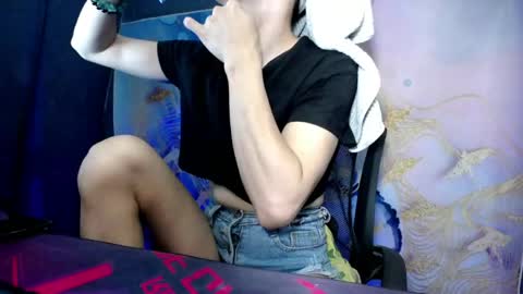 yana online show from April 2026 11:47:02 AM