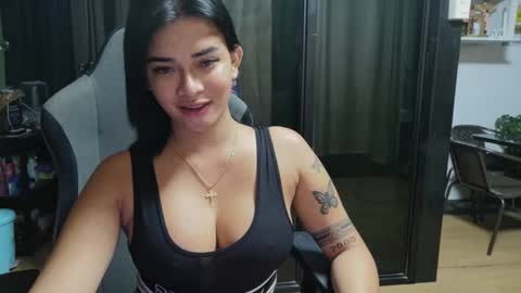 Snapshot of urasiandreamgirlxxx chatting on November 2025 10:14:02 AM jess online show from November 2025 10:14:02 AM