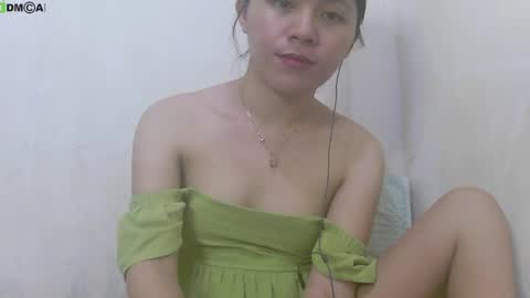 Snapshot of urasianlover69x chatting on December 2024 07:06:02 AM rai online show from December 2024 07:06:02 AM