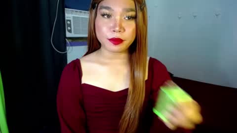 Snapshot of urasiansweet_cummer chatting on February 2025 02:45:01 AM KENDRA online show from February 2025 02:45:01 AM