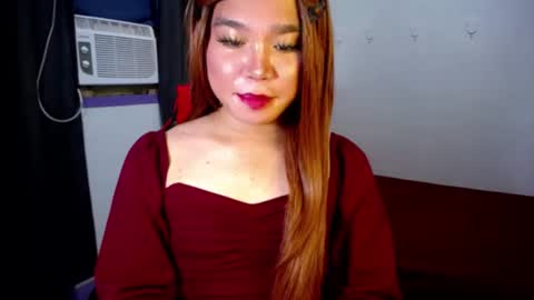 Snapshot of urasiansweet_cummer chatting on February 2025 01:36:01 AM KENDRA online show from February 2025 01:36:01 AM