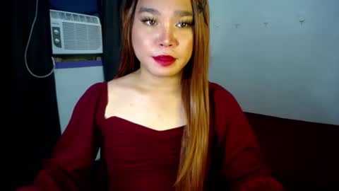 Snapshot of urasiansweet_cummer chatting on February 2025 03:47:02 AM KENDRA online show from February 2025 03:47:02 AM