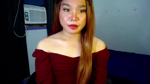 Snapshot of urasiansweet_cummer chatting on February 2025 12:15:02 AM KENDRA online show from February 2025 12:15:02 AM