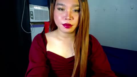 Snapshot of urasiansweet_cummer chatting on February 2025 01:13:02 AM KENDRA online show from February 2025 01:13:02 AM