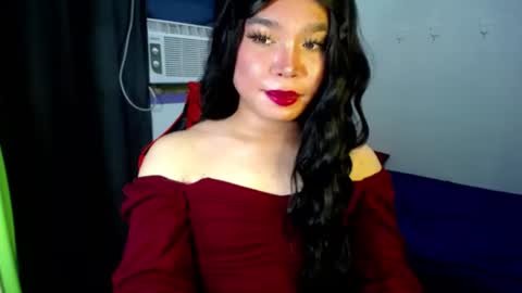 Snapshot of urasiansweet_cummer chatting on February 2025 05:54:02 AM KENDRA online show from February 2025 05:54:02 AM