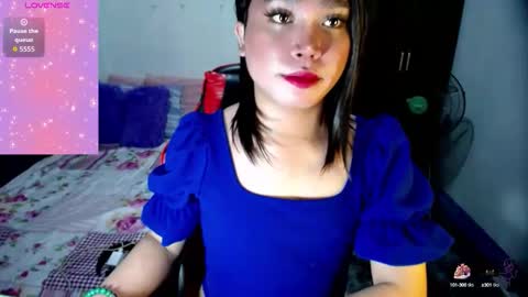 Snapshot of urasiansweet_cummer chatting on September 2025 12:32:01 AM KENDRA online show from September 2025 12:32:01 AM