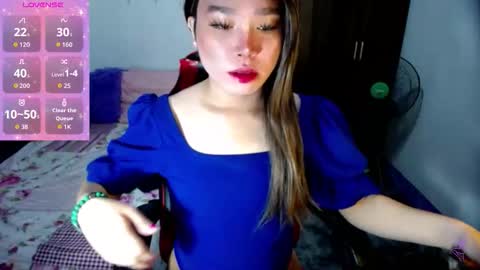 Snapshot of urasiansweet_cummer chatting on October 2025 02:01:02 AM KENDRA online show from October 2025 02:01:02 AM