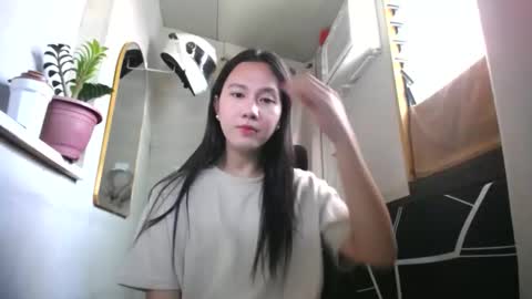 Erika online show from April 2026 02:14:02 AM