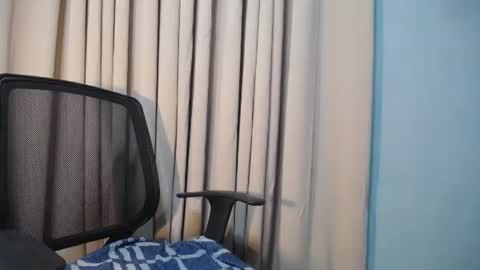 Snapshot of urbbgurl_lynxx chatting on October 2025 08:45:02 AM Urbbgurl lynxx online show from October 2025 08:45:02 AM