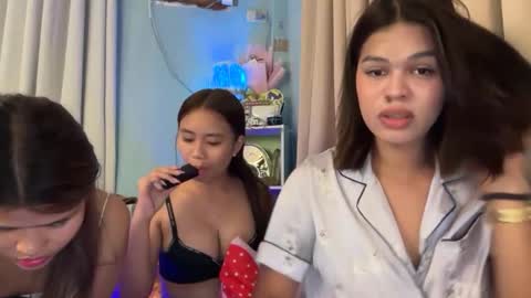 Urbbgurl lynxx  online show from November 2025 12:05:02 PM