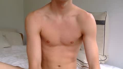 Snapshot of urboyfriendj chatting on March 2026 09:39:02 PM urboyfriendj online show from March 2026 09:39:02 PM