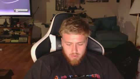 Snapshot of urfavkingusa chatting on November 2025 07:44:01 AM urfavkingusa online show from November 2025 07:44:01 AM