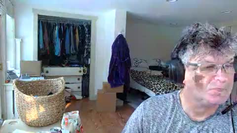 Gregor online show from December 2024 03:00:02 PM