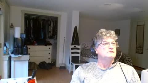 Gregor online show from January 2025 08:52:02 PM