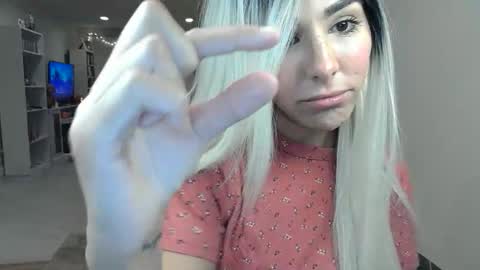 Snapshot of urgoddessmarla chatting on October 2025 01:50:01 AM Goddess Marla online show from October 2025 01:50:01 AM