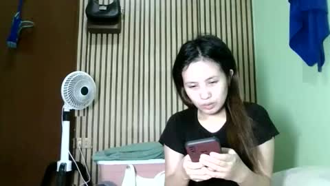 Snapshot of urhotasian4u chatting on April 2026 02:04:02 PM Jhossa online show from April 2026 02:04:02 PM