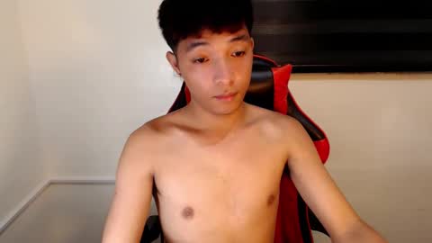 Ethan online show from November 2025 01:46:02 PM