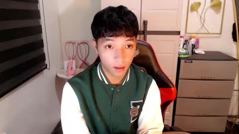 Ethan online show from April 2026 04:06:02 PM