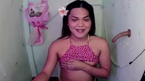 urhottie_bella online show from November 2025 05:18:02 AM